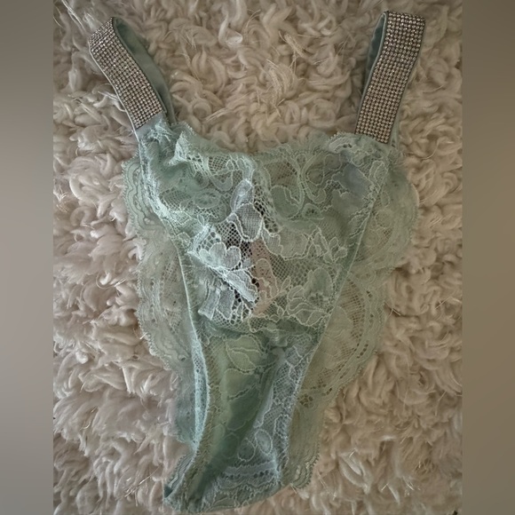 Brazilian bling - Picture 1 of 2